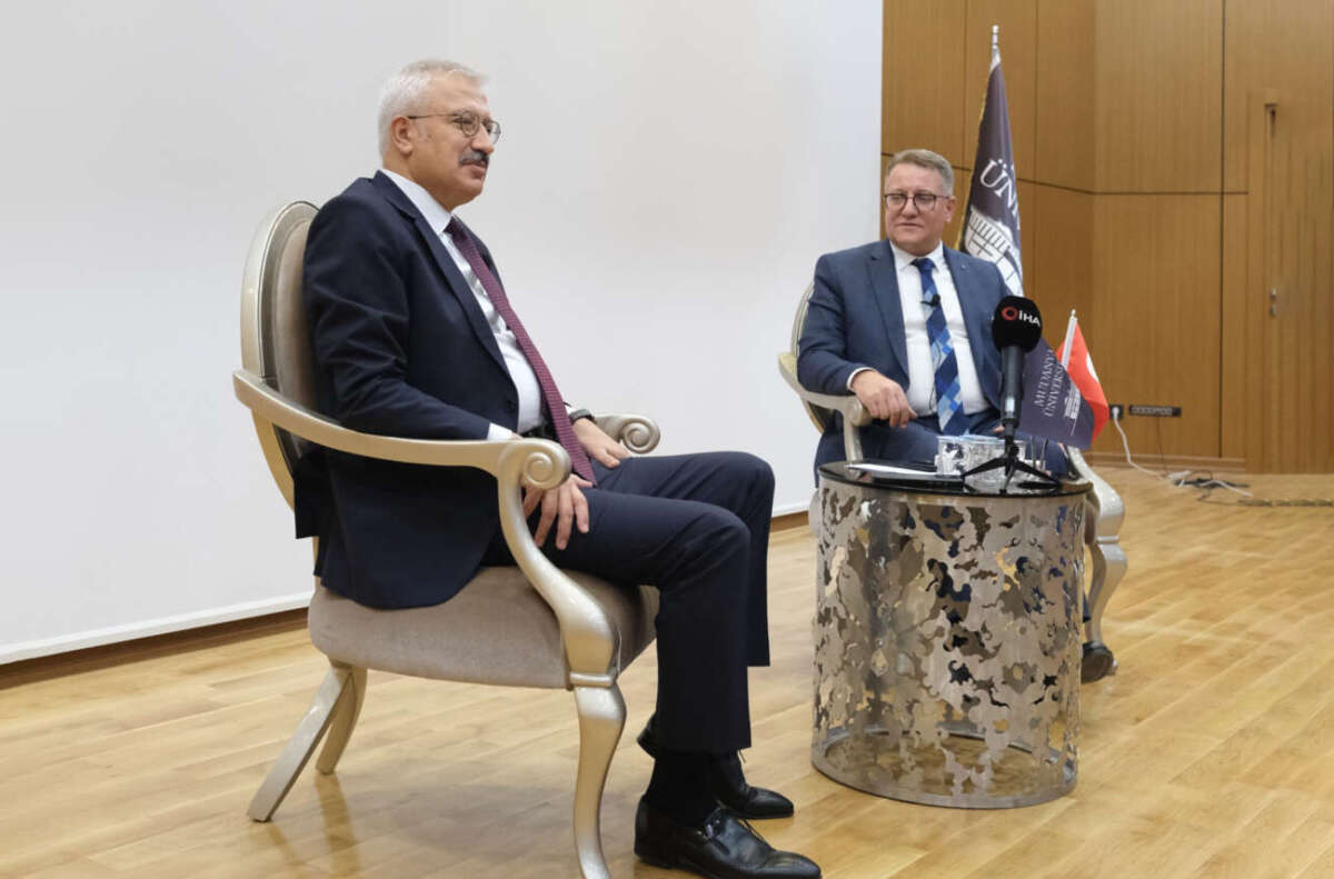 Bursa Başsavcısı Solmaz Mudanya Üniversitesi’nde gençlerle buluştu