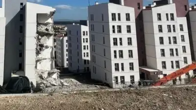 Bursa Mustafakemalpaşa’daki TOKİ evlerinde yıkım başladı