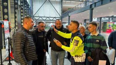 Bursa Tarım Fuarı’nda Jandarmadan Traktör sürücülerine trafik eğitimi