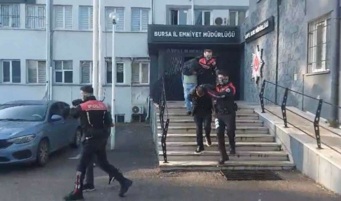 Bursa merkezli 6 ilde fuhuş operasyonu: 22 gözaltı, 23 mağdur kadın kurtarıldı Bursa merkezli 6 ilde, suç