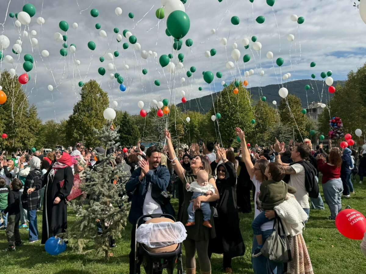 Bursa’da Balonlar şampiyon Çağan Ata için gökyüzüyle buluştu