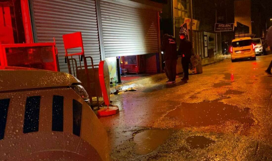 Bursa’da Tekel bayisine silahlı saldırı Bursa'nın İnegöl ilçesinde faaliyet
