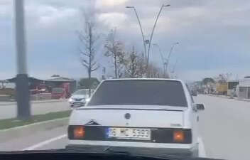 Bursa’da bir otomobil tartıştığı sürücünün önünü kesti