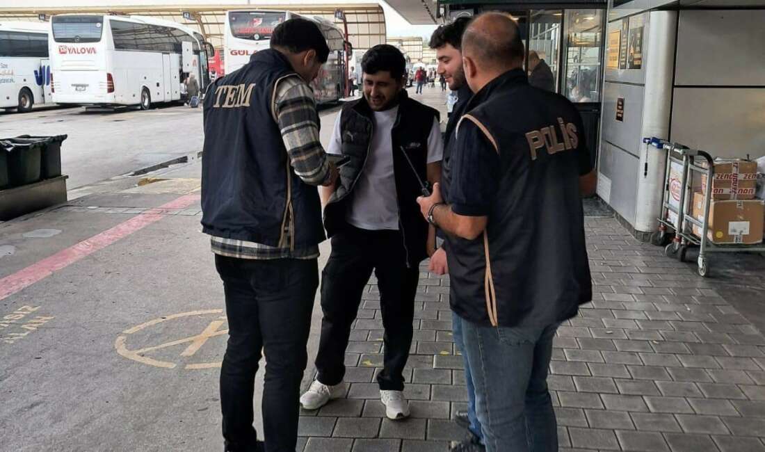 Bursa’da polis ekipleri, düzensiz