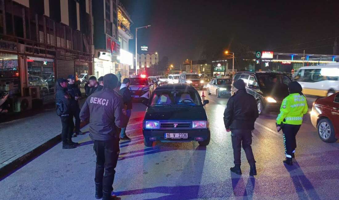 Bursa’da polis ekipleri, kentin