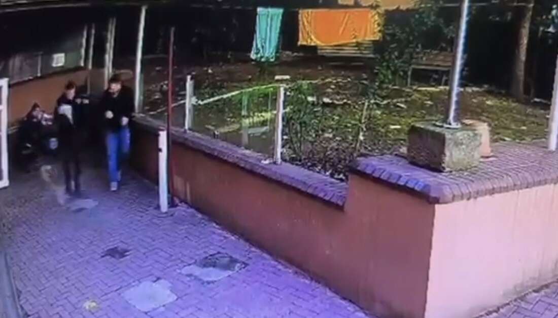 Bursa'da, itfaiye amirliği bahçesinde