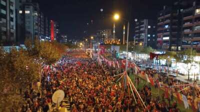 Bursa FSM’DE onbinlerce kişi Cumhuriyet coşkusuna ortak oldu