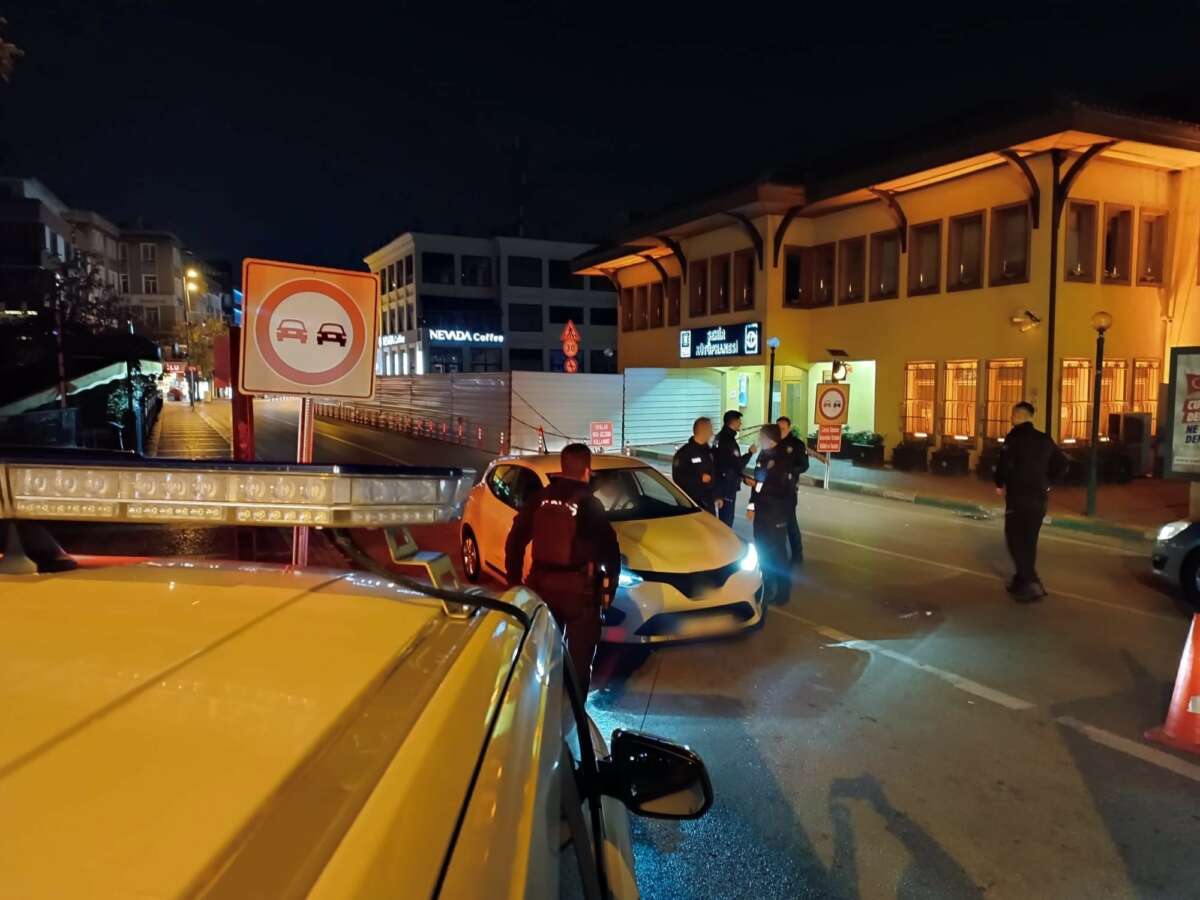 Bursa’da polisin huzur ve güven uygulamaları devam ediyor