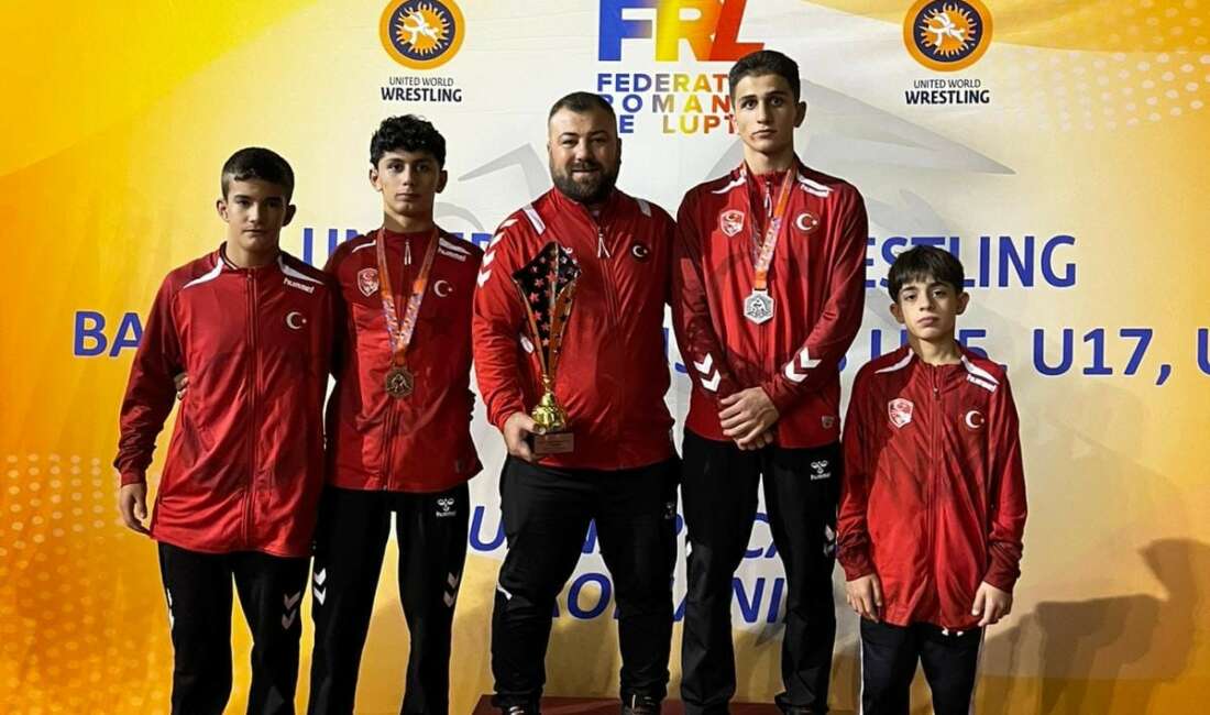 Bursa Büyükşehir Belediyespor Kulübü sporcuları