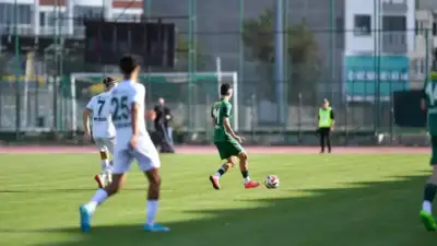 Bursaspor, uzatmalarda gelen hayal kırıklığıyla yıkıldı!