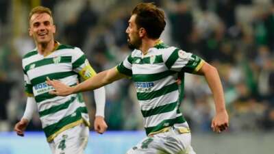 Bursaspor, yeni teknik direktörüyle moral buldu