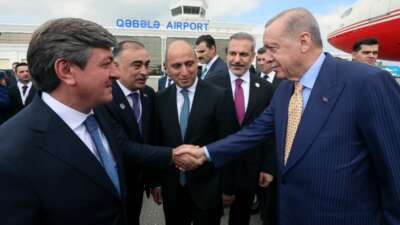 Cumhurbaşkanı Erdoğan, TDT Zirvesi’ne katılmak üzere Azerbaycan’da