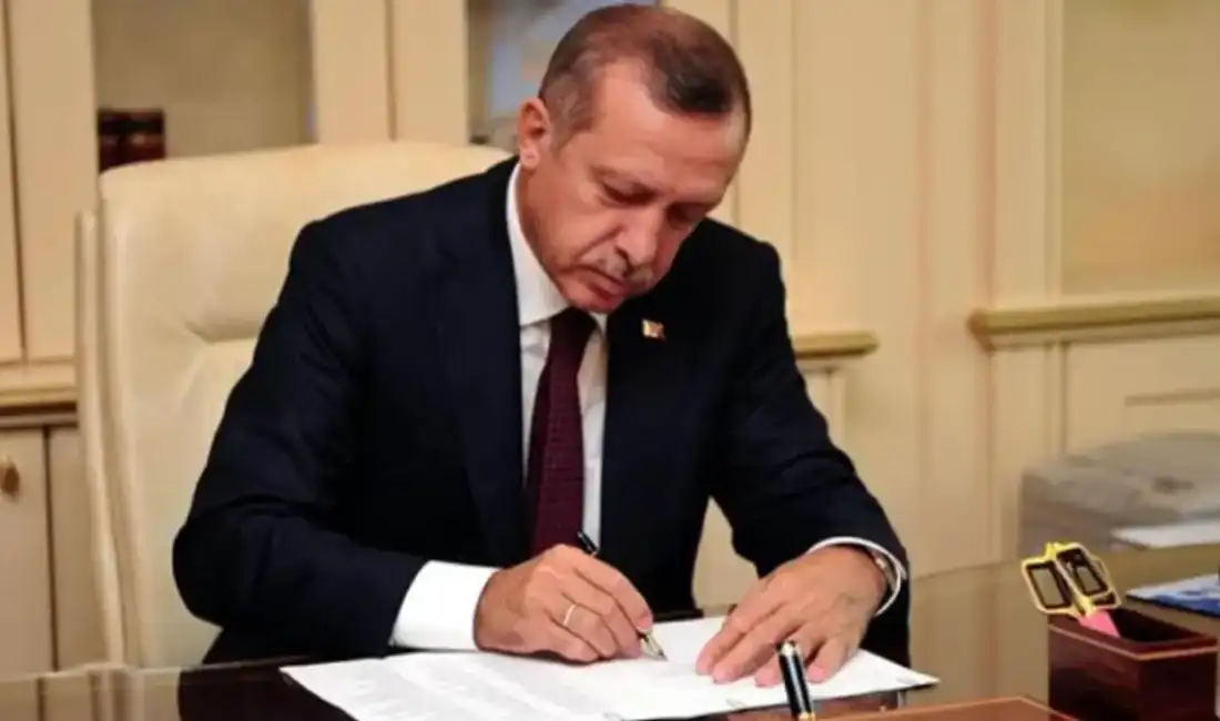 Cumhurbaşkanı Erdoğan imzaladı: Çok sayıda görevden alma ve yeni atamalar yapıldı Kamuda geniş çaplı görev