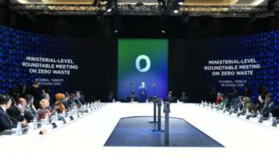 Emine Erdoğan: “Dünya idealine katkı, tüm ülkelerin sorumluluğuna bağlı”