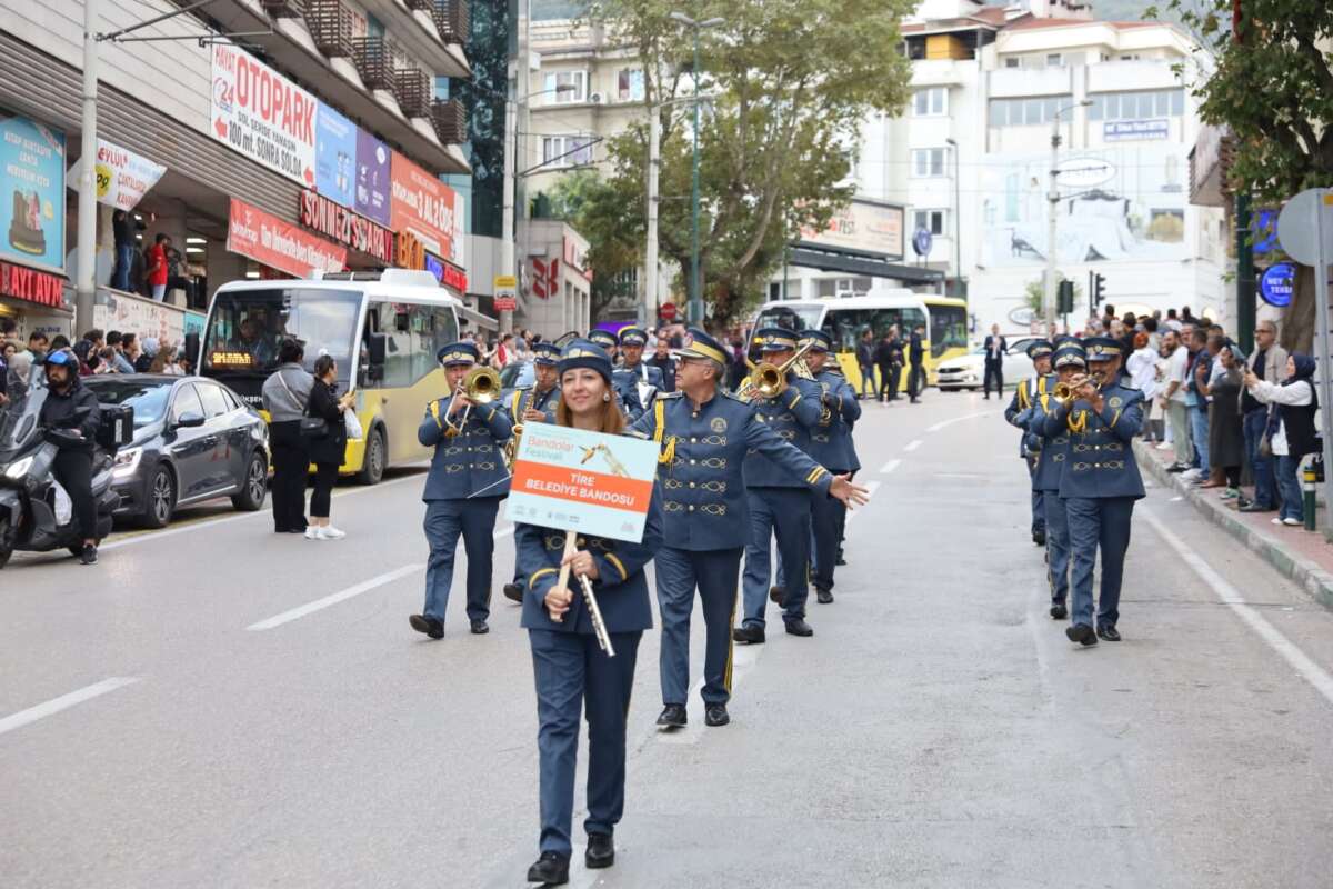 Farklı kültürlerin ritmi Bandolar Festivali’nde yankılandı