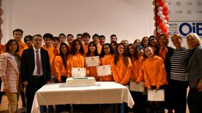 Gençlerin gönüllülük yolculuğu sertifika ile taçlandı