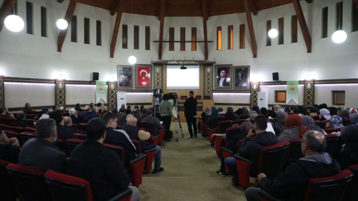 İnegöl’de Aile Okulu seminerleri başladı