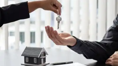 Konut piyasasında çelişkili tablo: Maliyetler hızla artıyor, reel fiyatlar düşüyor