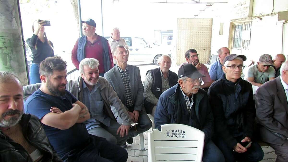 Köy mülklerini satışa çıkaran Mudanya Belediyesi, köylüyü isyan ettirdi