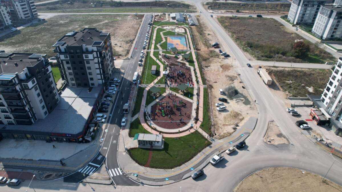 Nilüfer’in 421’inci parkı Balkan Mahallesi’nde açıldı