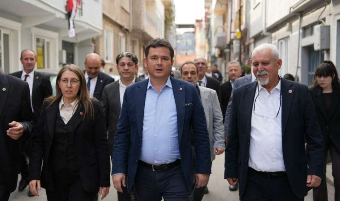 Başkan Erkan Aydın’dan Altınova Mahallesi’ne ziyaret Osmangazi Belediye Başkanı Erkan