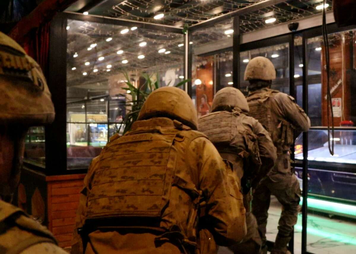 Mersin merkezli 6 ilde yasa dışı bahis operasyonu: 59 şüpheli yakalandı