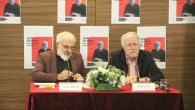 Metin Celâl, şiirin estetik değerini vurguladı