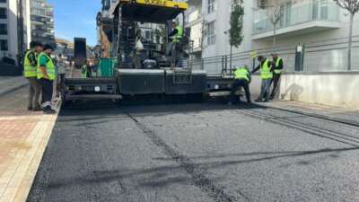 Nilüfer Belediyesi Beşevler Sanayi Sitesi’nin yollarını yeniliyor