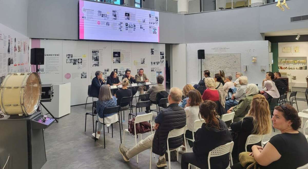 Nilüfer’de meme kanseri farkındalık buluşması ve sergi açılışı