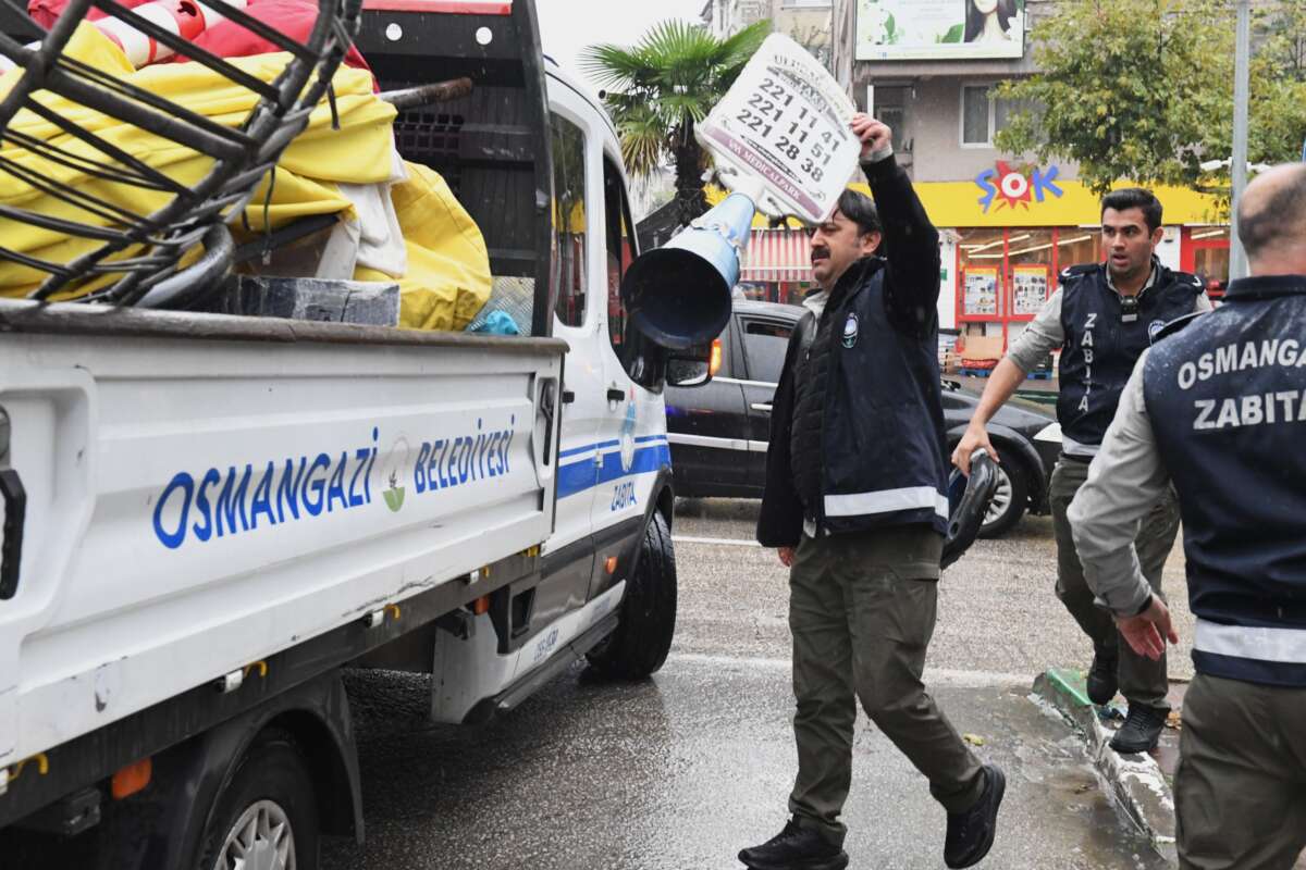 Osmangazi Belediyesi işgallere göz açtırmıyor