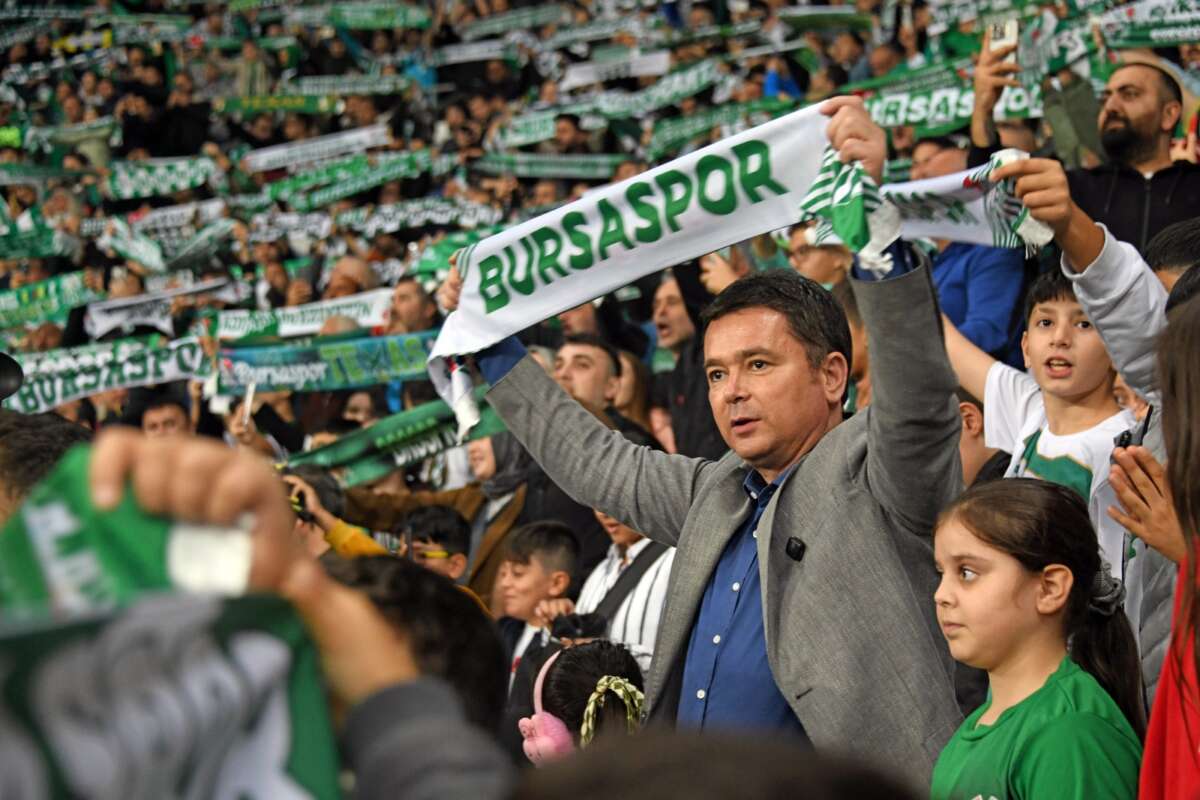 Osmangazi Belediyesi’nden şampiyonluk yolunda Bursaspor’a tam destek