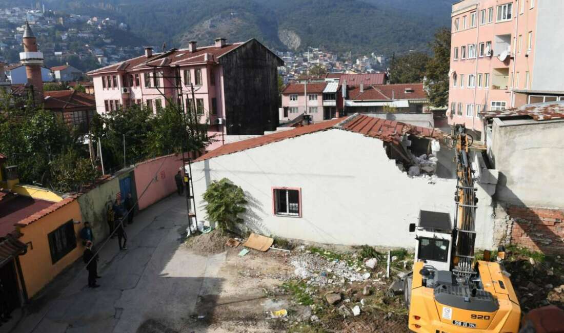 Bursa'nın tarihi Osmangazi Mahallesi'nde