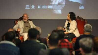 Simit kokusunda sahne ışığına yolculuk