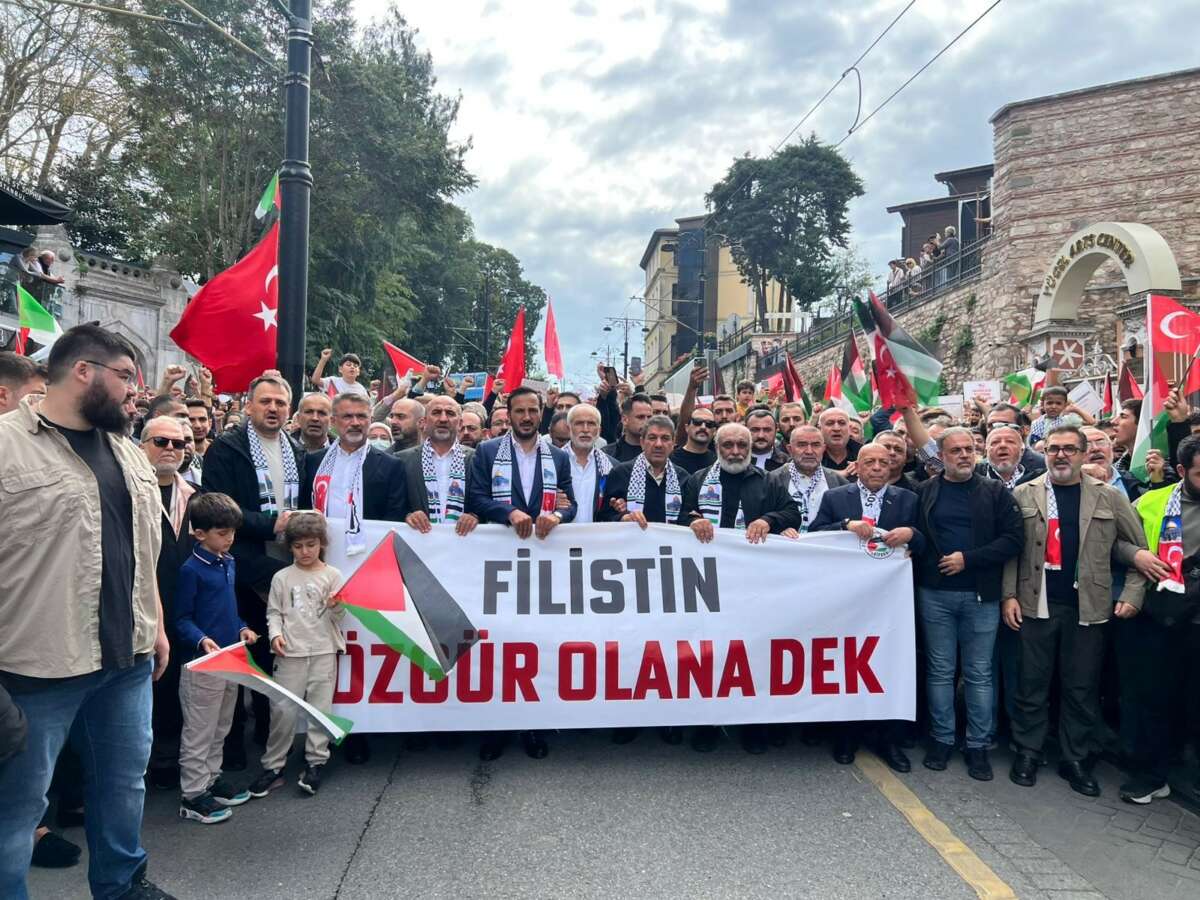 Türkiye Gazze için ayakta!