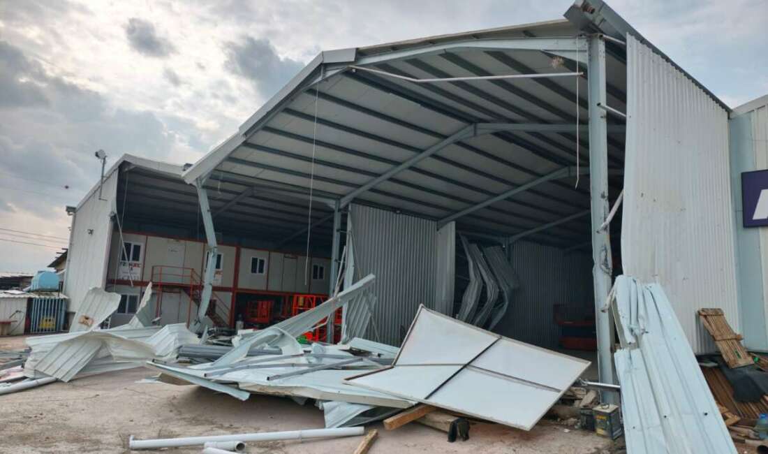 Ürünlü’de iki kaçak yapı yıkıldı Nilüfer Belediyesi ekipleri, Ürünlü