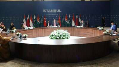 İstanbul’daki kritik Gazze toplantısı başladı