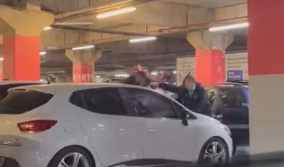 AVM otoparkında iki aile arasında kavga: O anlar kamerada Bursa'da bulunan bir alışveriş