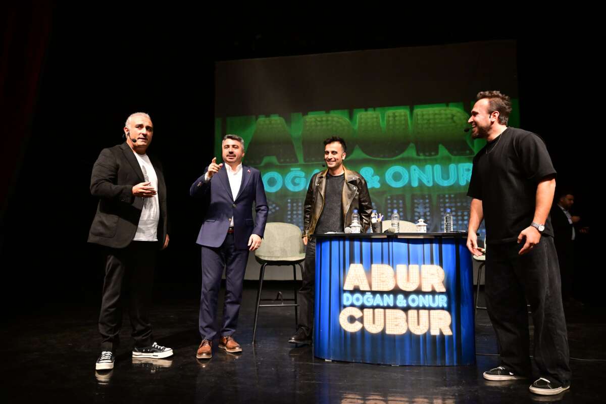 Abur Cubur Talk Show Yıldırım’da kahkaha estirdi