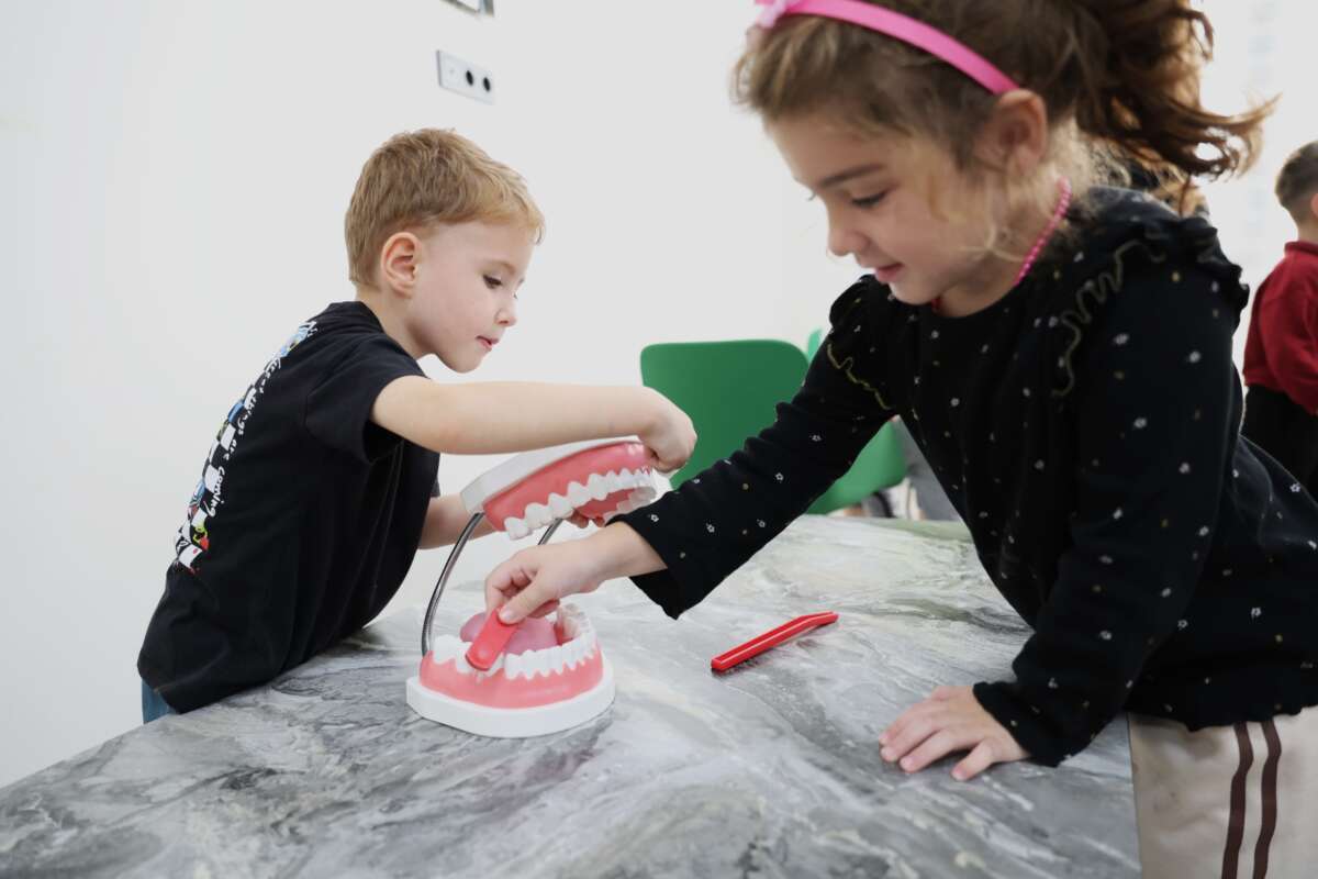 Osmangazi’de minikler sağlıklı gülüşlerin sırrını öğrendi