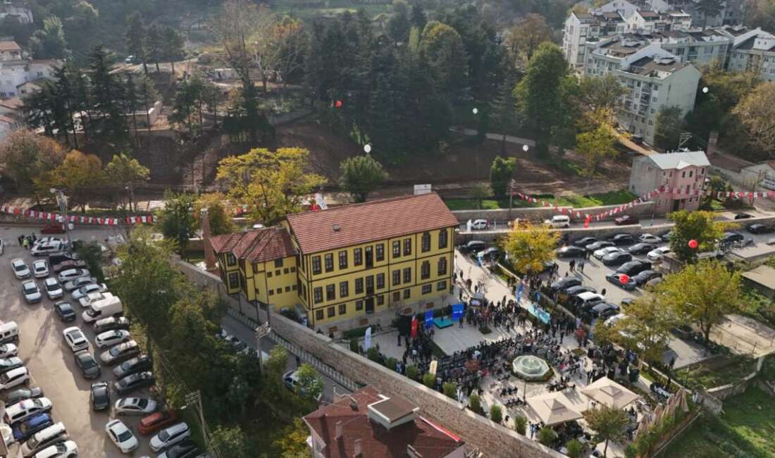 Bursa’da Alev Alatlı Şehir, Düşünce ve Sanat Merkezi açıldı Yıldırım Belediyesi’nin, ilçeye kazandırdığı