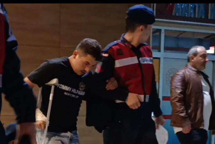 Anne ile kızının ölümüne neden olan sürücü tutuklandı