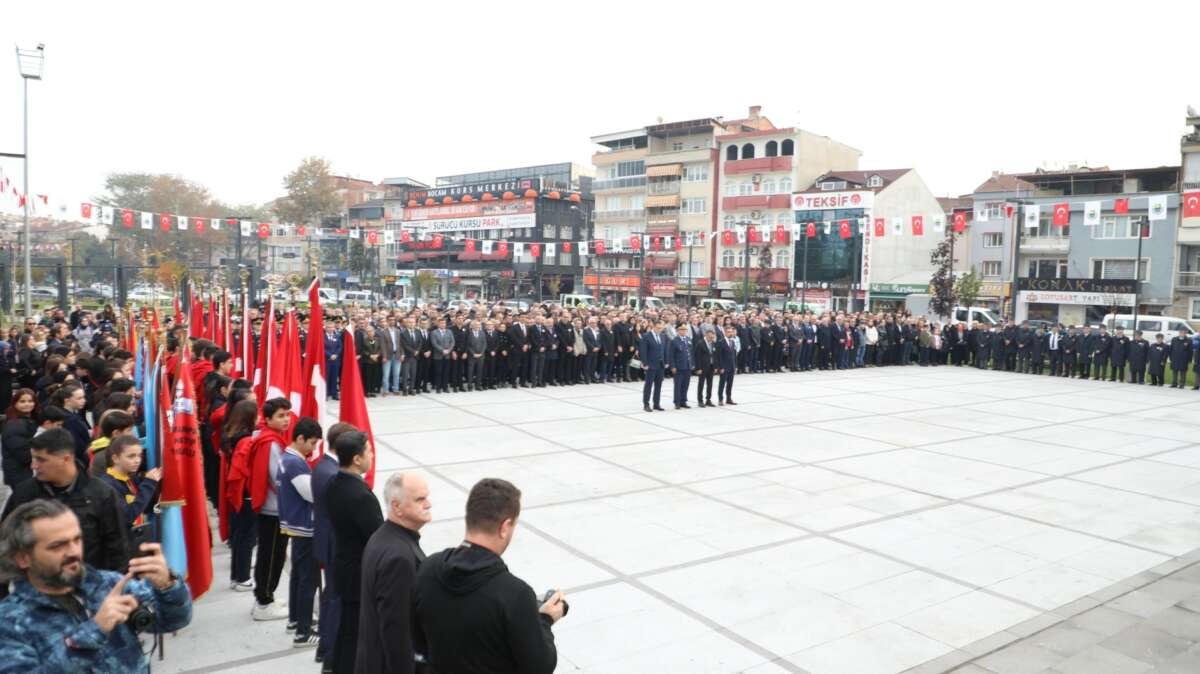 Atatürk, vefatının 87. yılında İnegöl’de anıldı