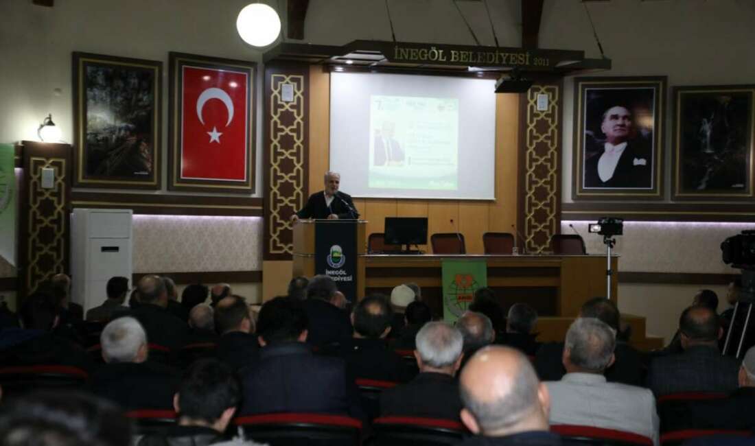 Doç. Dr. Burhan İşliyen’den “Evlilikte Dikkat Edilecek Hususlar” semineri İnegöl Belediyesi’nin AHİD iş
