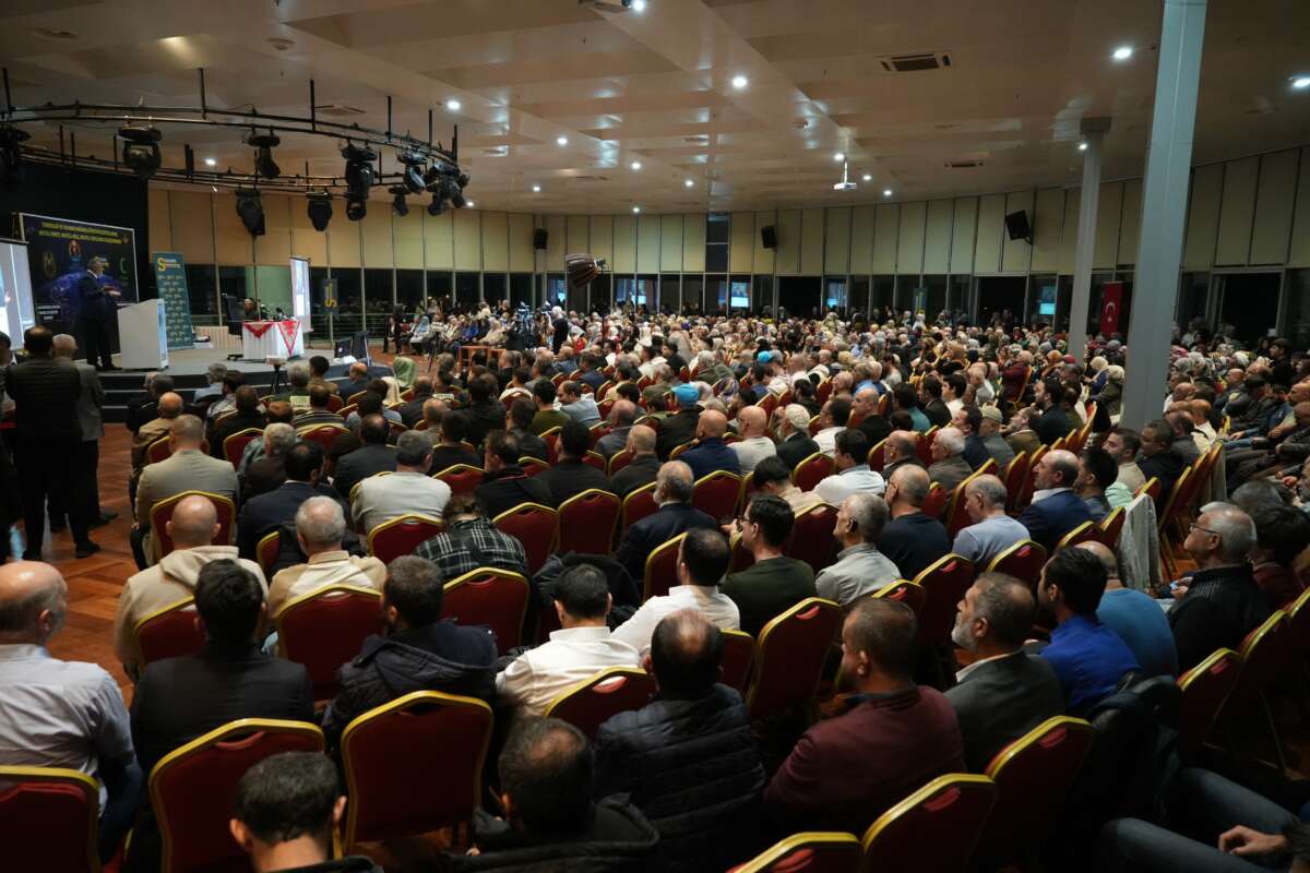 Bağımlılık tehlikesi ve mutlu ailenin sırları Bursalılara anlatıldı