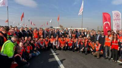 Bakan Uraloğlu: Gelecek yıl Bursa’ya yüksek hızlı trenle gideceğiz”