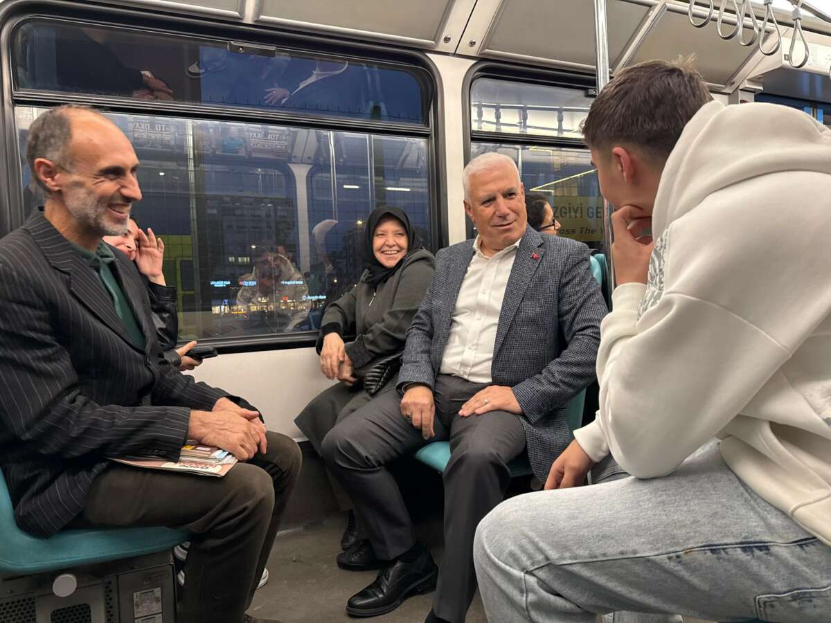 Başkan Bozbey’den çağrı “Haydi Bursa, geleceğine ve yeşiline sahip çık”