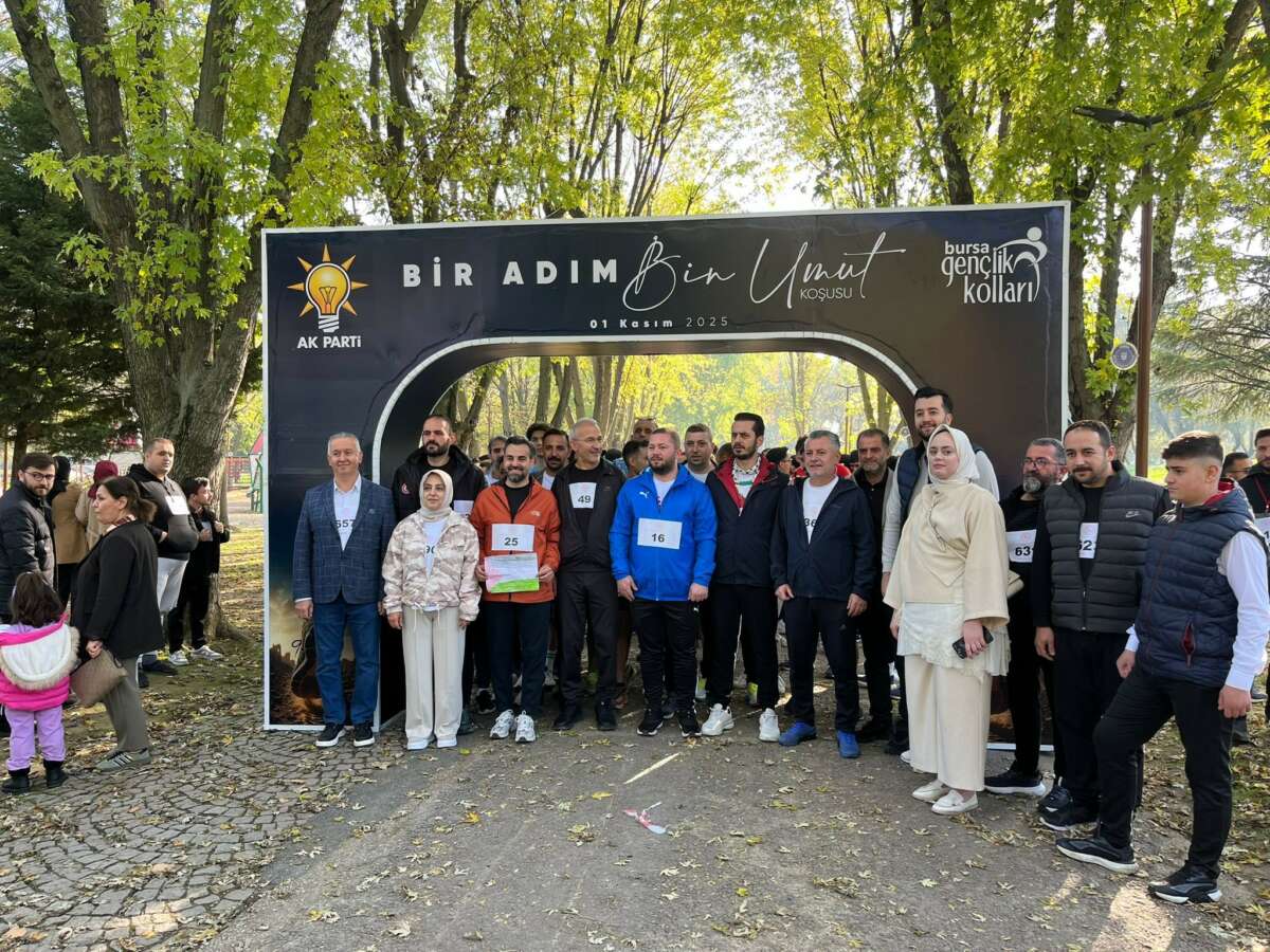 Bursa AK Parti Gençliği Gazze için koştu
