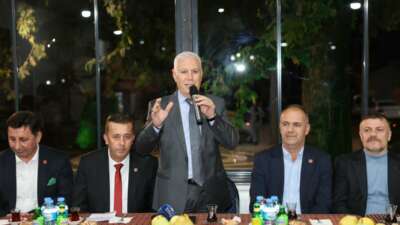 Bursa Büyükşehir Belediyesi, çiftçiyi destekleyerek