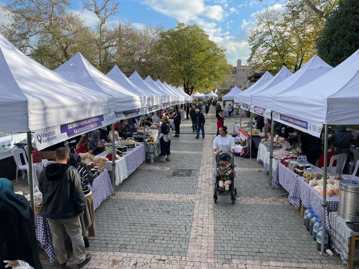 Bursa Heykel’de ‘Meydan Kadınların’