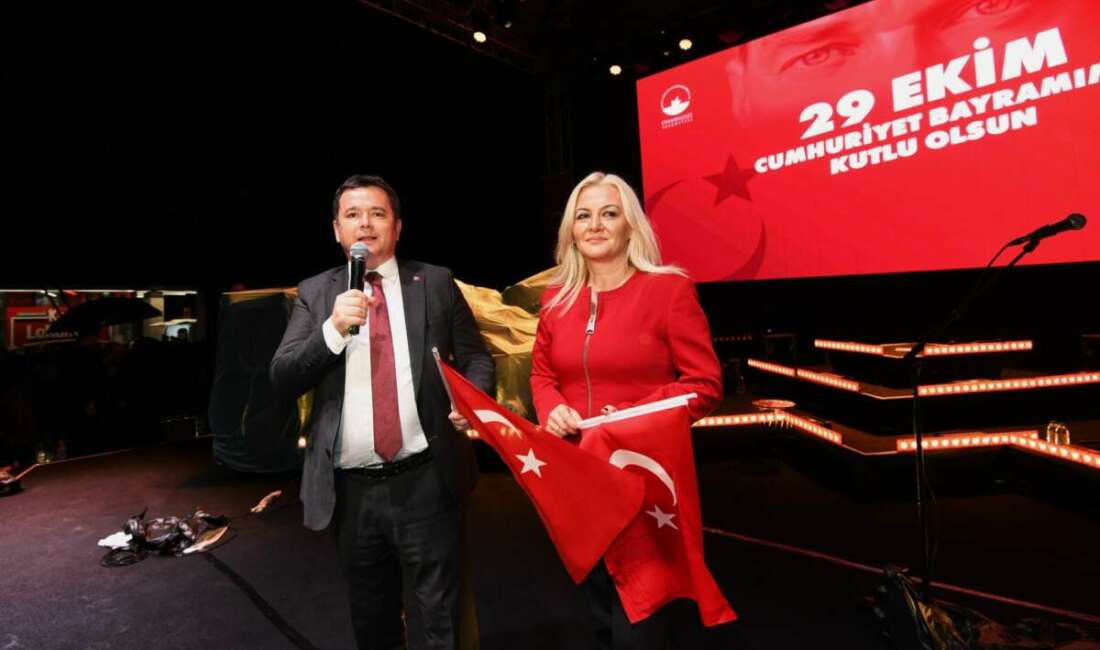 Bursa Osmangazi’de Cumhuriyet Coşkusu zirveye çıktı